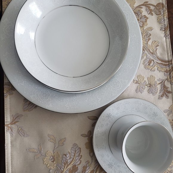 Fine China ~ Sea Gull - Picture 6 of 6